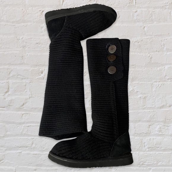 Ugg Australia Classic Cardy Boots - Picture 8 of 11